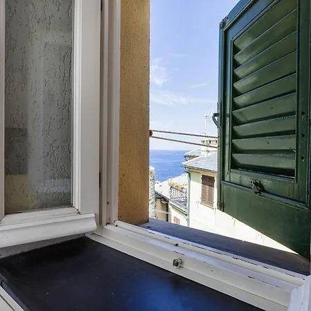 Seaview Near The Castle By Wonderful Italy Camogli